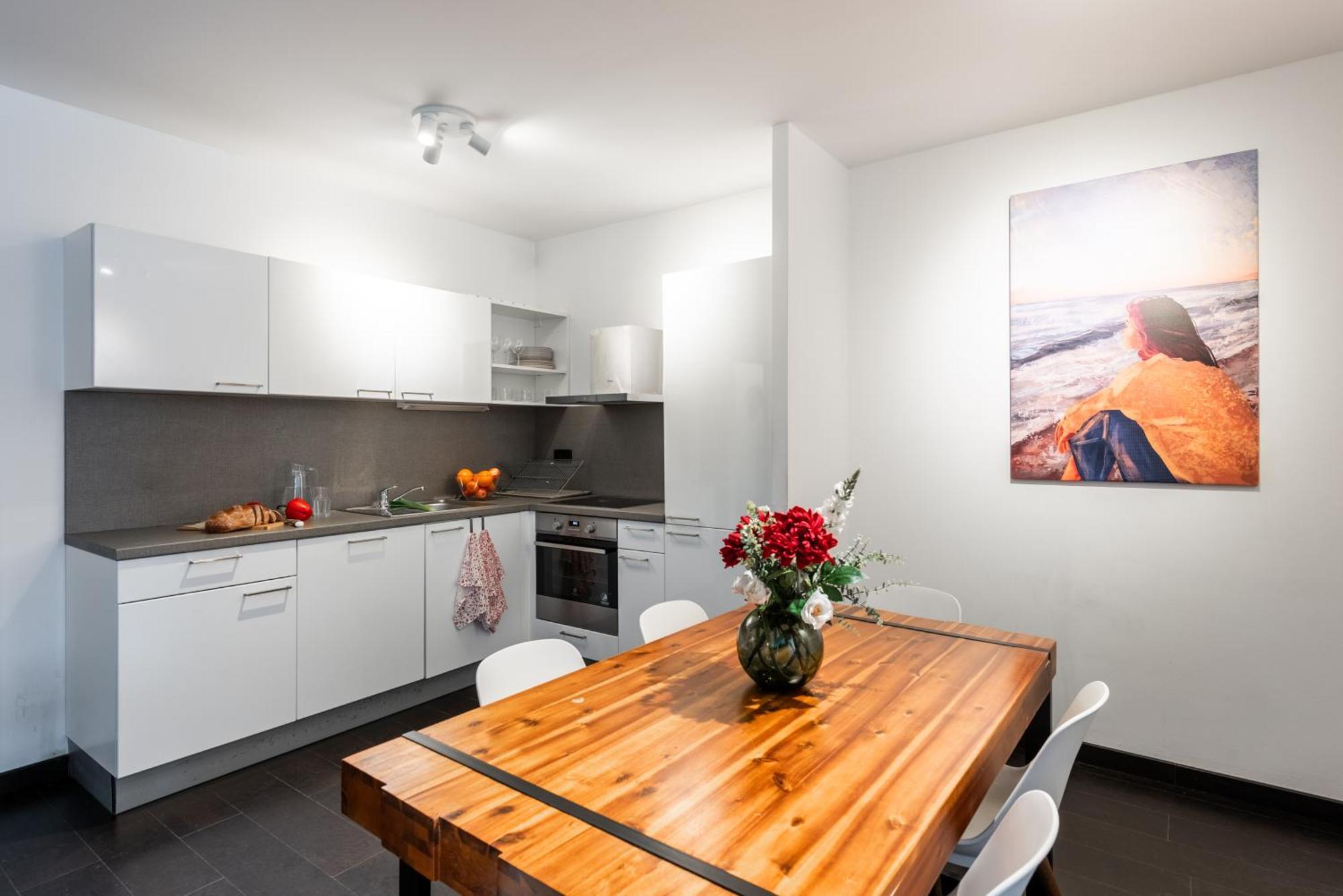 Spacious Apartments Near Karlin Square Prague Extérieur photo